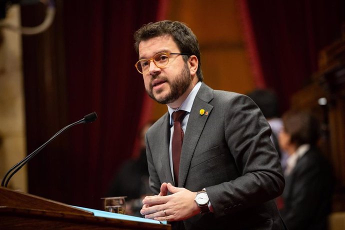 Intervención del vicepresidente Pere Aragons en el pleno del Parlament (ARCHIVO)