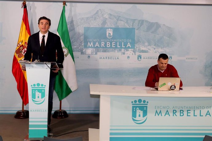 Félix Romero en rueda de prensa telemática junto al concejal Cristóbal Garre tras la junta de gobierno local