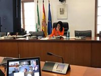 La Mesa del Parlamento decide este martes si Juanma Moreno comparece el viernes 24 ante la Diputación Permanente