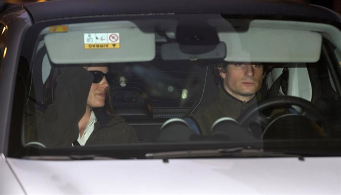Sofía Palazuelo y Fernando Fitz-James se olvidan de las medidas de prevención contra el COVID-19