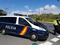 Veinticinco sancionados en Estepona (Málaga) por celebrar fiestas pese al estado de alarma