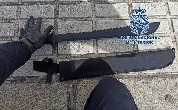 Intervención del machete.