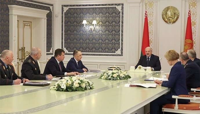 El presidente de Bielorrusia, en una reunión gubernamental