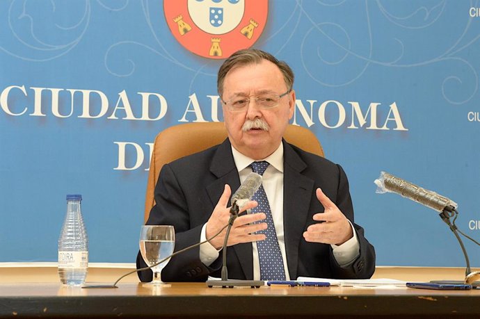 Coronavirus.-Ceuta ordena cerrar todos los comercios de alimentos a las 20,30 ho