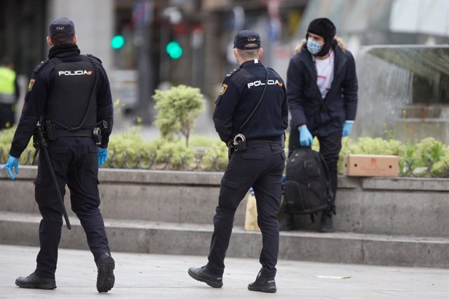 Agentes de la Policía Nacional
