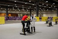 Talleres de escritura, idiomas o spinning, entre las actividades de 'albergues' en Ifema y Marqués de Samaranch