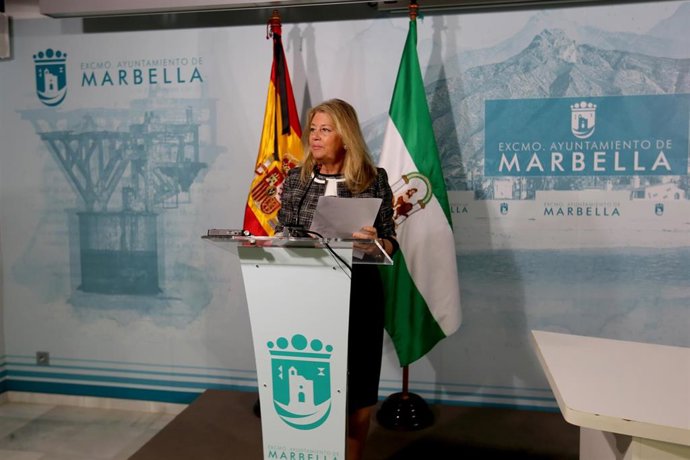 La alcaldesa de Marbella, Ángeles Muñoz, en rueda de prensa