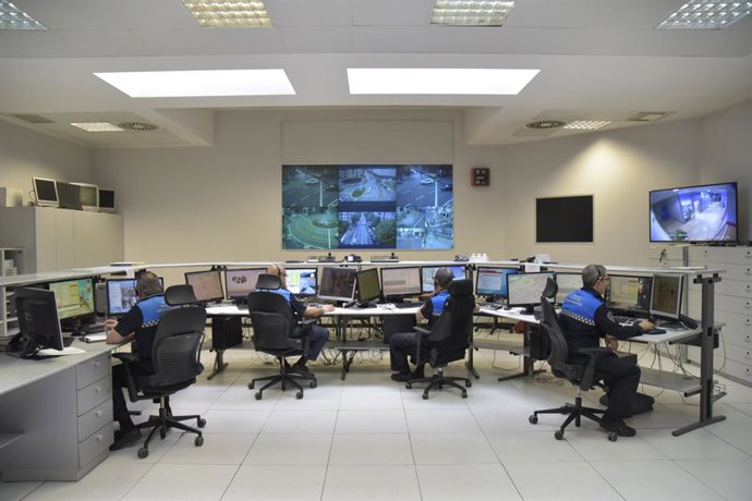 Agentes de la Policía Municipal de Pamplona.