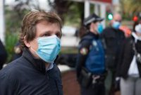 Almeida urge a afrontar "de inmediato" la desescalada, algo que "no se puede seguir demorando"