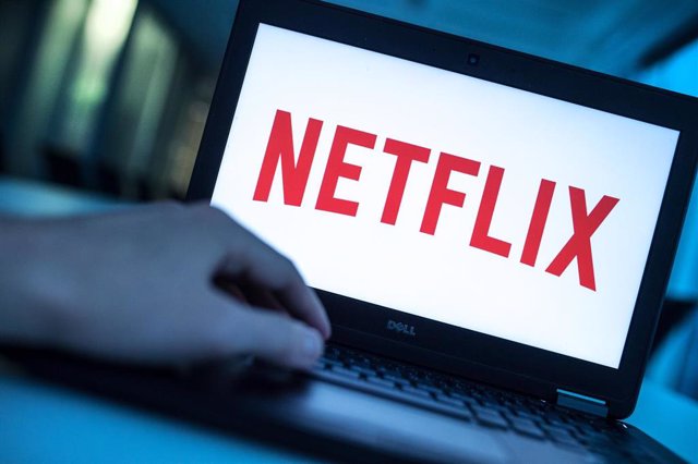 El logo de Netflix en la pantalla de un ordenador portátil