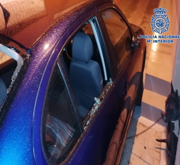 Coche dañado en Las Palmas de Gran Canaria