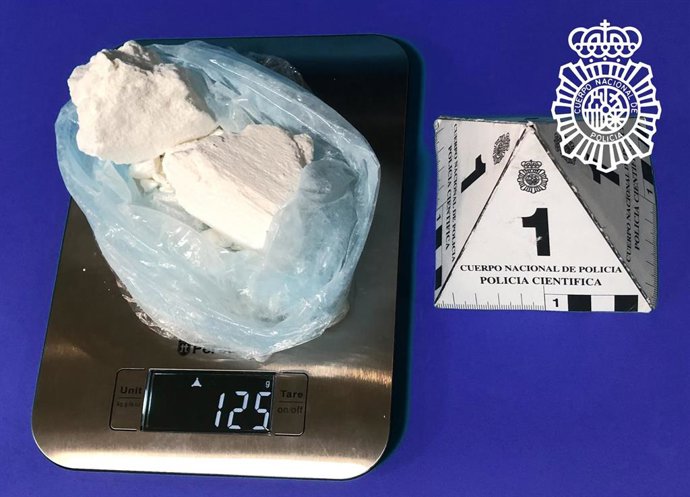 Sustancia intervenida a un automovilista en Burgos capital.