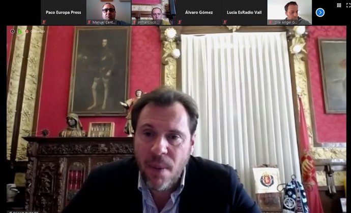 El alcalde de Valladolid, durante la rueda de prensa telemática.