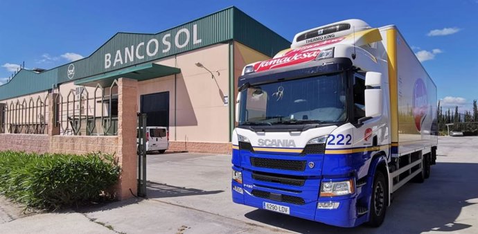 Famadesa entrega productos a Bancosol