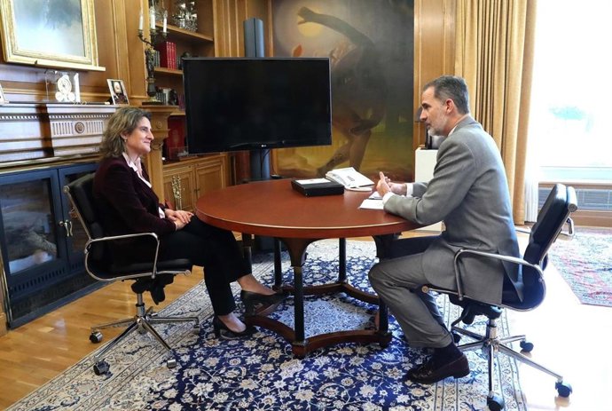 El Rey recibe a la vicepresidenta cuarta del Gobierno, Teresa Ribera, para analizar el impacto de la pandemia de Covid-19