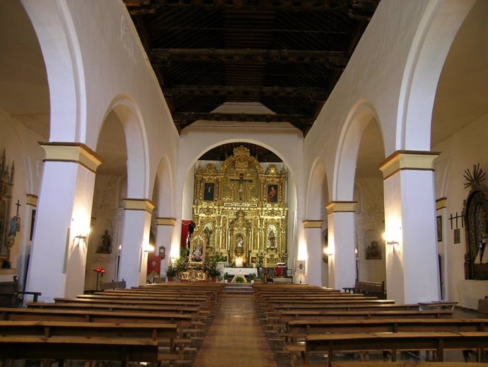 Iglesia de San Juan Evangelista de Paterna del Río