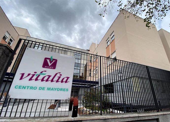 Centro de Mayores Vitalia ubicado en Leganés donde los militares de la UME están llevando a cabo tareas de desinfección para evitar así la propagación del coronavirus en los centros de mayores, en Madrid (España), a 24 de marzo de 2020.