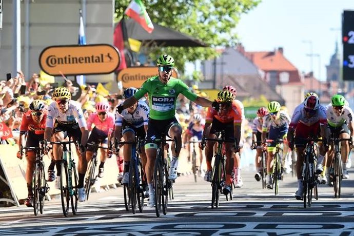 Peter Sagan vence una etapa del Tour de Francia