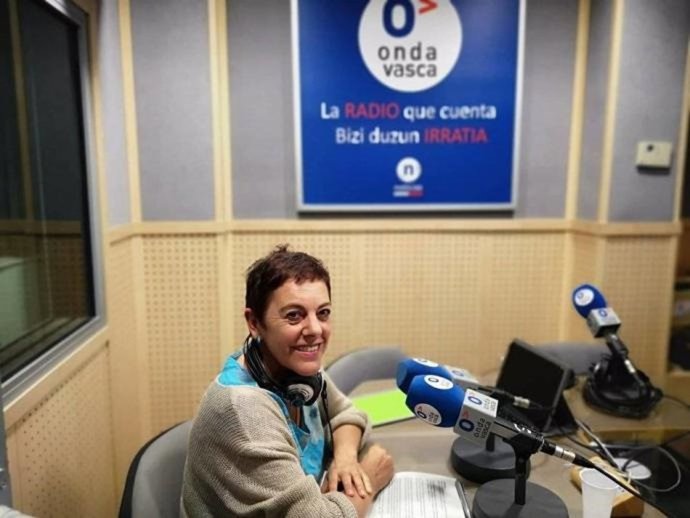 La portavoz de EH Bildu en el Congreso, Mertxe Aizpurua, en Onda Vasca