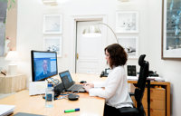 Ayuso propone que el Pleno de la Asamblea se reanude esta misma tarde tras los problemas técnicos