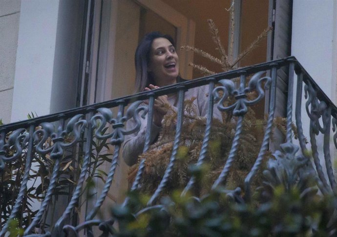 Sassa de Osma, una futura mamá muy implicada con el trabajo de los sanitarios