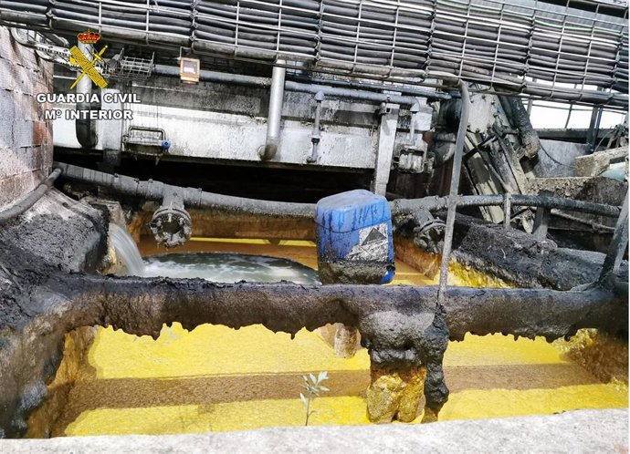 Imagen de los vertidos al azarbe detectados