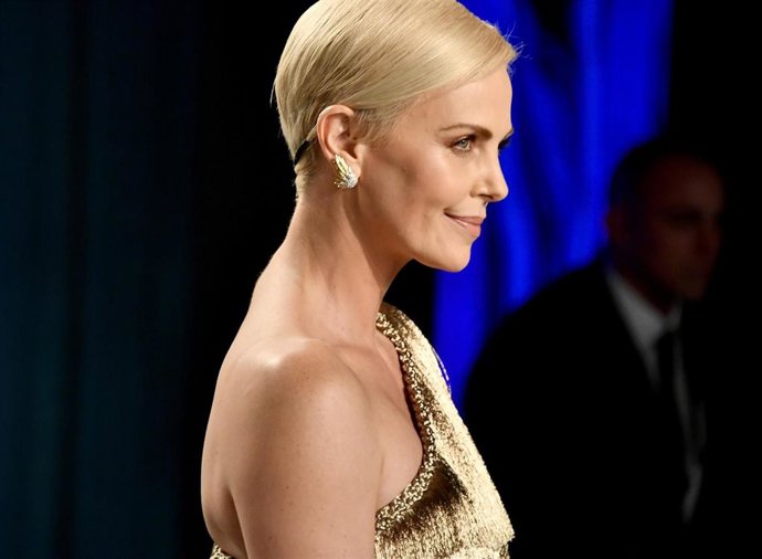 2020 Vanity Fair Oscar Party Hosted By Radhika Jones - Arrivals    B