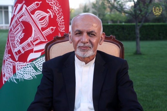 Coronavirus.- Ghani reclama a los talibán que acepten un alto el fuego y avisa d