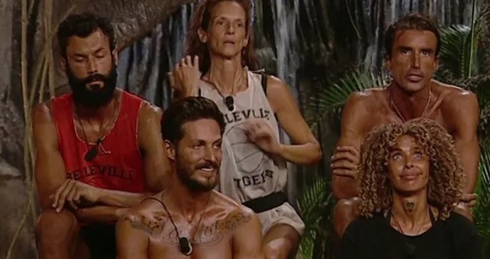 Jorge, Elena, Hugo, Nino y Yiya, en la Palapa de Supervivientes