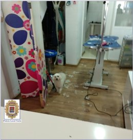 Imagen de la peluquería intervenida en Yecla