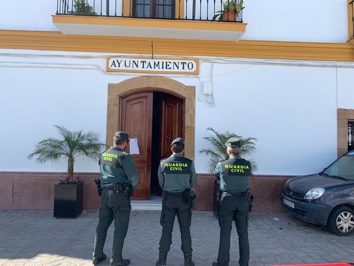Agentes de la Guardia Civil