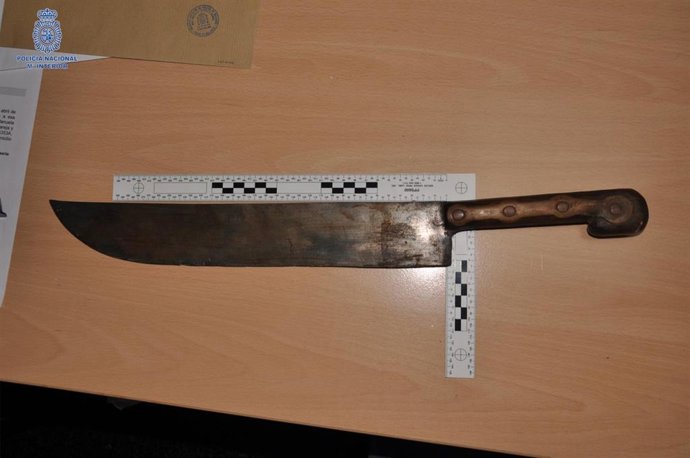 La Policía Nacional Detiene A Un Hombre Por Un Delito De Amenazas Graves Con Arma Blanca A Su Suegro