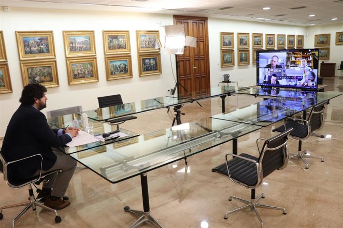 Nota, Foto Y Vídeo/ Expertos Independientes Asesorarán Al Gobierno Regional En Su Estra Tegia Para La Reactivación Económica Y Soci Al Post Covid 19