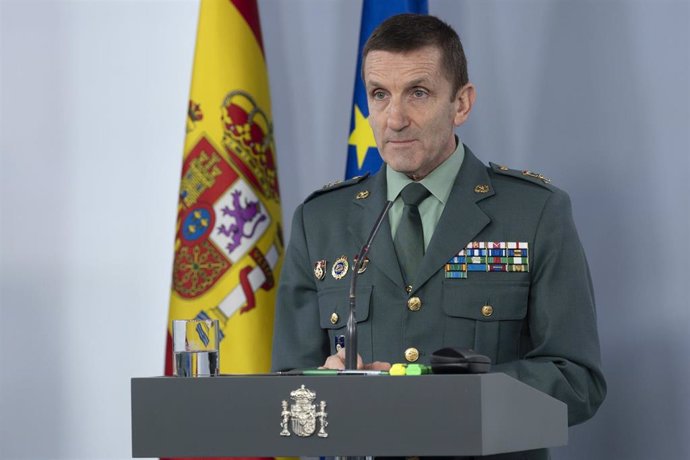El jefe del Estado Mayor de la Guardia Civil, José Manuel Santiago Marín, participa en la rueda de prensa del Comité Técnico de Gestión del Covid-19, en Madrid (España) a 25 de abril de 2020.