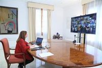 Armengol participa en la reunión por videoconferencia con Sánchez y el resto de presidentes autonómicos