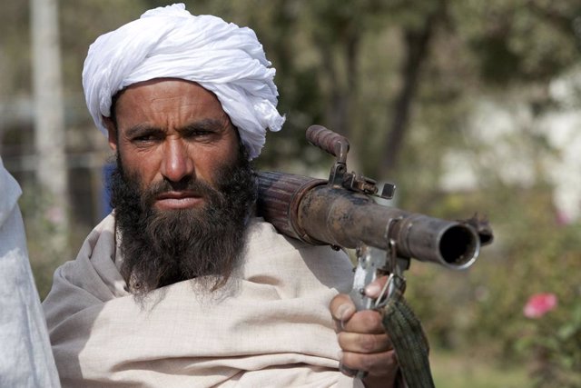 Afganistán.- Los talibán acusan al Gobierno de "crear obstáculos" a la paz y rec