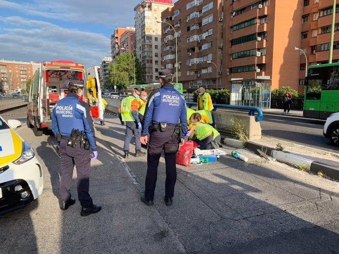 Herido grave un peatón atropellado en el túne de Conde de Casal (Madrid)