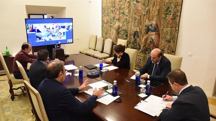 Videoconferencia con delegados provinciales