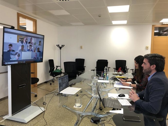 La Comunidad pone en marcha el banco de filtradores autóctonos para extraer nutr