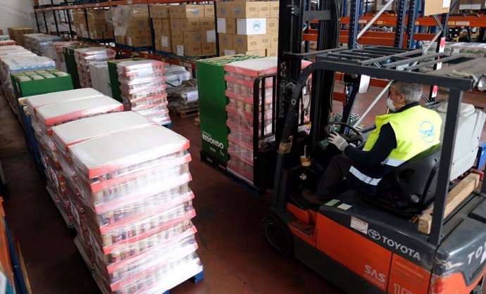 Mercadona da 43.750 kilos de productos de primera necesidad al Banco de Alimento