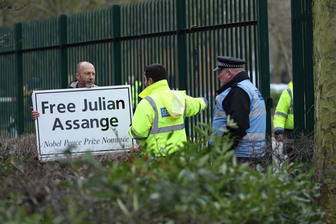 Manifestación en favor de Julian Assange