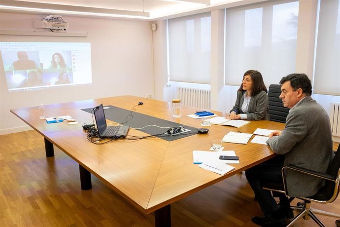 Fotos Xunta Cultura E Medio Ambiente Representantes Das Navieras Do Parque Nacional Das Illas Atlánticas