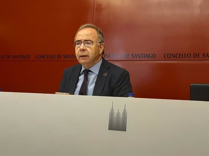 El alcalde de Santiago, Xosé Sánchez Bugallo