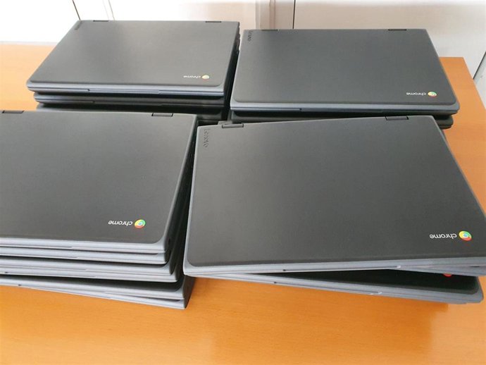 Chromebooks adquiridos por la Conselleria de Educación, Universidad e Investigación.