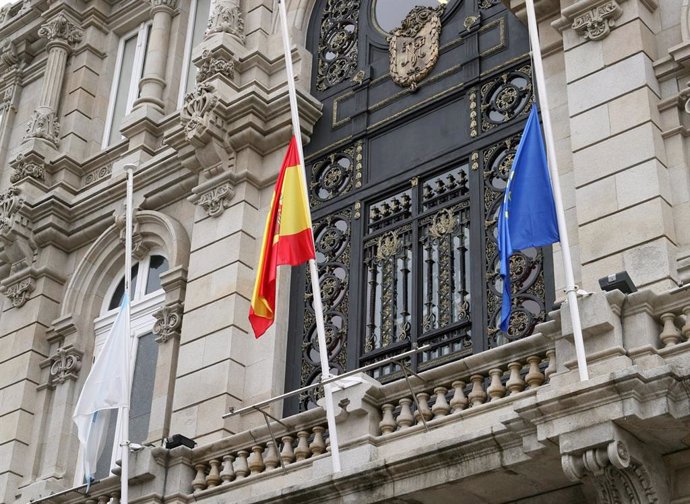 El Ayuntamiento de A Coruña acuerda decretar, luto oficial por las vícitmas del coronavirus
