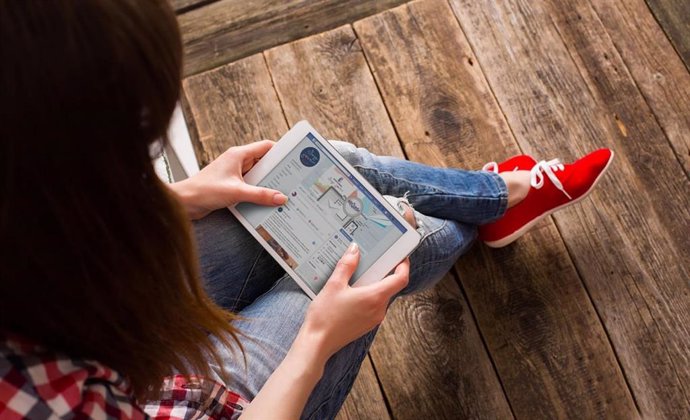 Recursos y canales de información a los jóvenes durante el periodo de confinamiento