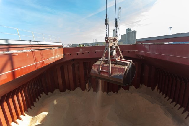 El Puerto de Tarragona aplaza la entrega del nuevo Sistema de Entrega de Agroalimentos