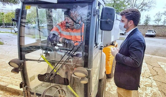 El portavoz del PP de Sevilla, Beltrán Pérez