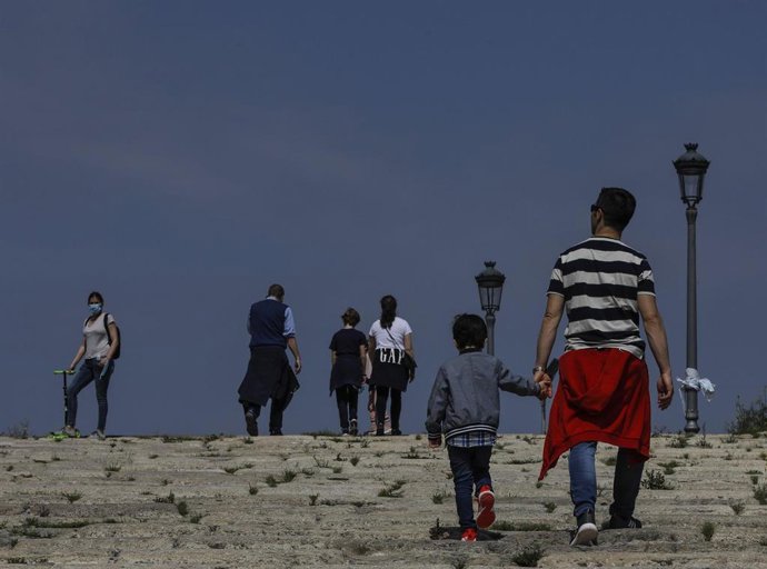 Primera jornada de desconfinamiento de los menores de 14 años en Valncia