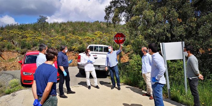 Inicio de las obras de construcción del puente sobre el arroyo Tamujoso en Paterna del Campo (Huelva)
